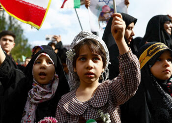 Pope Leo XIV says threats against the entire people of Iran ‘not acceptable’, as he urges peaceful solutions to war